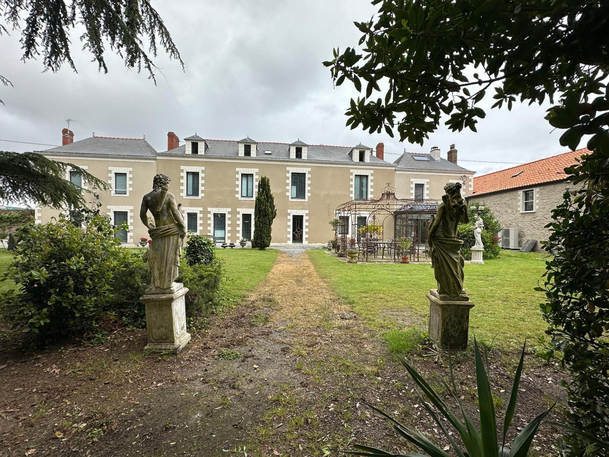 Demeure Du Nid De La Creation Vertou Exterior foto